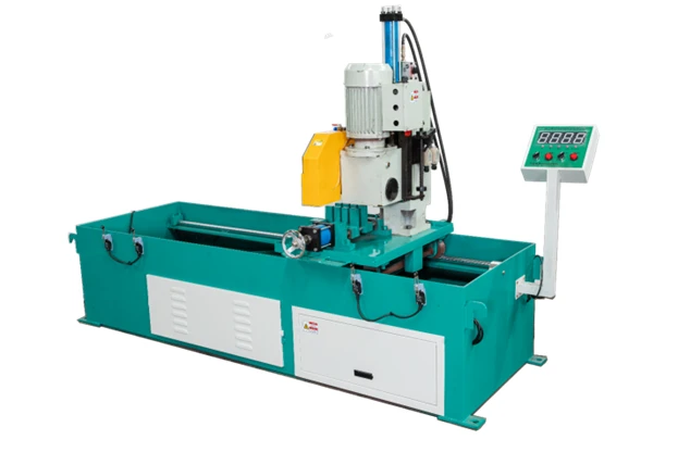 Saw Blade Cutting Table Saw Blade Cutting Table